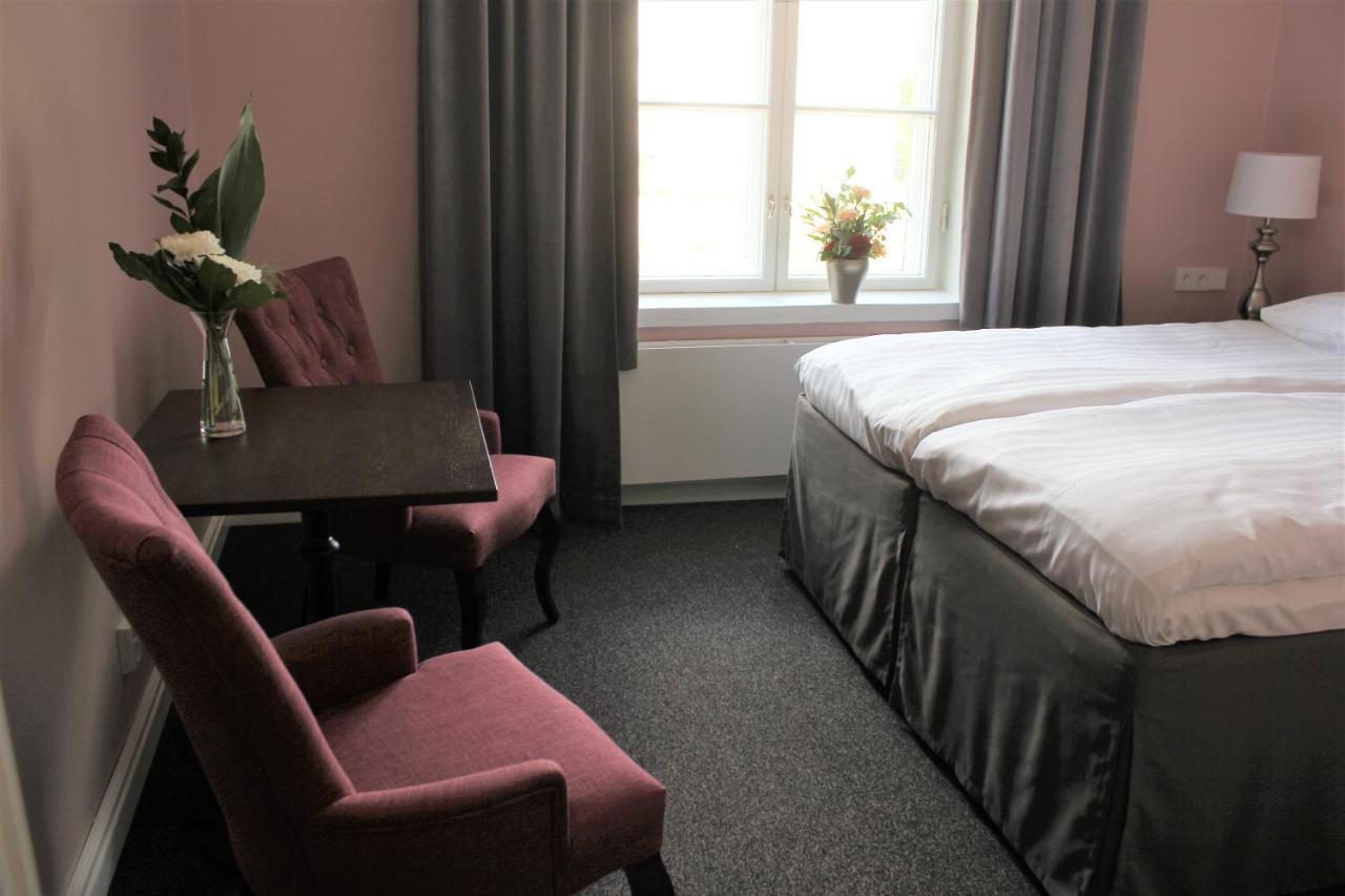 Hotelli Kartanon Meijeri Mantsala Exteriör bild